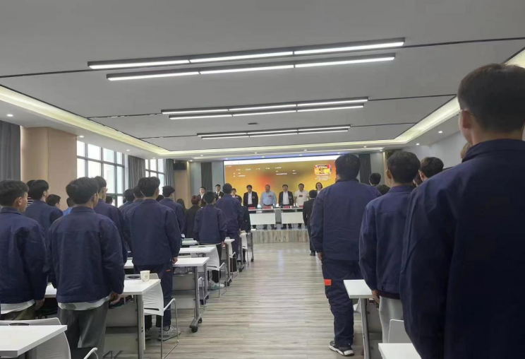 機電汽車工程系召開第二次學(xué)生代表大會