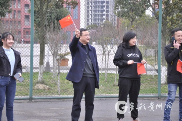 燃燒我的卡路里——畢節(jié)工業(yè)職業(yè)技術(shù)學(xué)院開(kāi)展“巾幗心向黨 奮斗新征程”暨首屆師生環(huán)校跑比賽