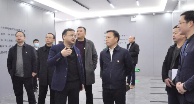 畢節(jié)市委常委、市委統(tǒng)戰(zhàn)部部長陳宗俊赴畢節(jié)工業(yè)職業(yè)技術(shù)學院調(diào)研