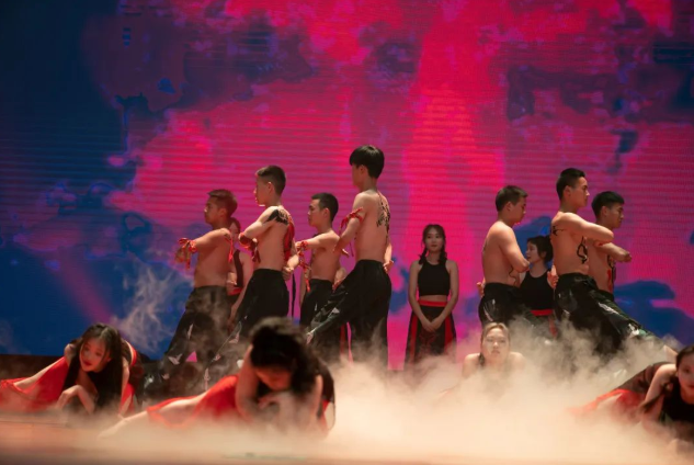 聚散有時(shí) 未來可期 | 愿此去前程似錦，再相逢依然如故！