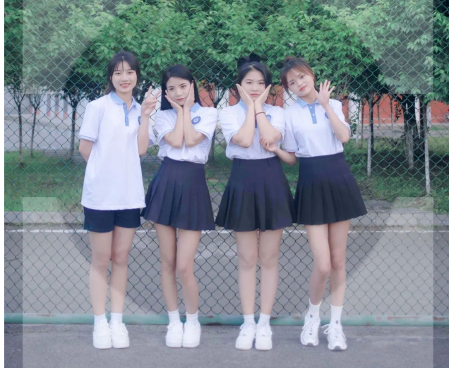 放飛夢(mèng)想 奔赴未來——畢業(yè)照花絮來襲！