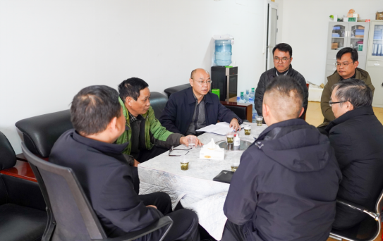 學(xué)院黨委副書(shū)記、院長(zhǎng)趙陽(yáng)一行赴甘河街道濱河社區(qū)調(diào)研駐村幫扶工作